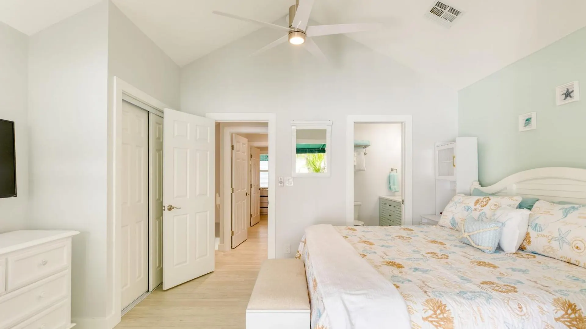 Bahamian Reed By Avantstay Walk To Everything W Community Pool Week Long Stays Only Key West 0*,  Amerikai Egyesült Államok